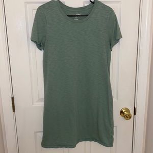 Universal Thread T-Shirt Dress Green